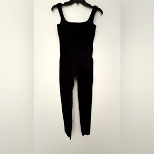 Black ribbed bodysuit.